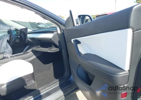 2022 Tesla Model Y Performance Dual Motor All-Wheel Drive из США, поврежденный, VIN 7SAYGDEF1NF368587